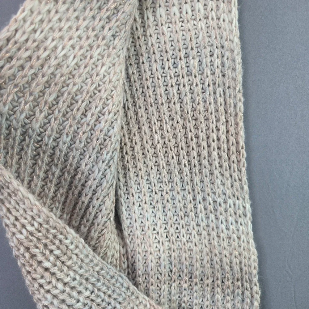 Modern Expressions knit unique offering